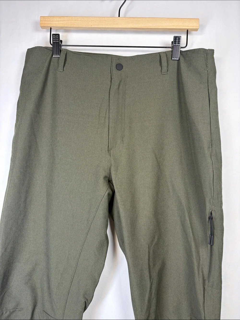 THE NORTH FACE Men's Solo Olive Articulated Knee Pants NF0A7V84 size 32